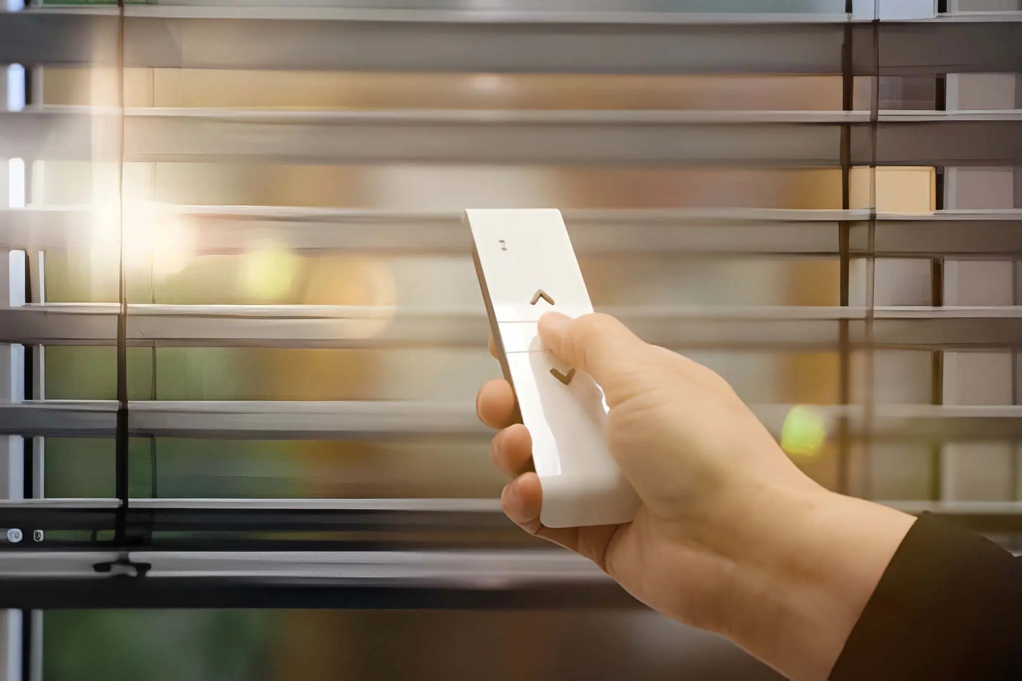 Automatic window shades integrated with smart home system